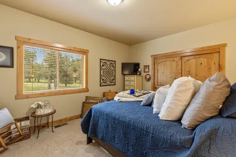 1164 Paper Birch Way Klamath Falls OR 97601