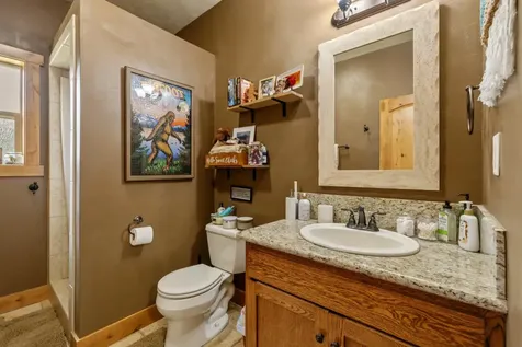1164 Paper Birch Way Klamath Falls OR 97601
