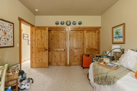 1164 Paper Birch Way Klamath Falls OR 97601