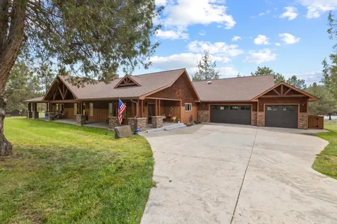 1164 Paper Birch Way Klamath Falls OR 97601