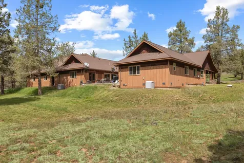 1164 Paper Birch Way Klamath Falls OR 97601