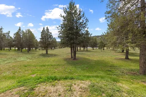 1164 Paper Birch Way Klamath Falls OR 97601