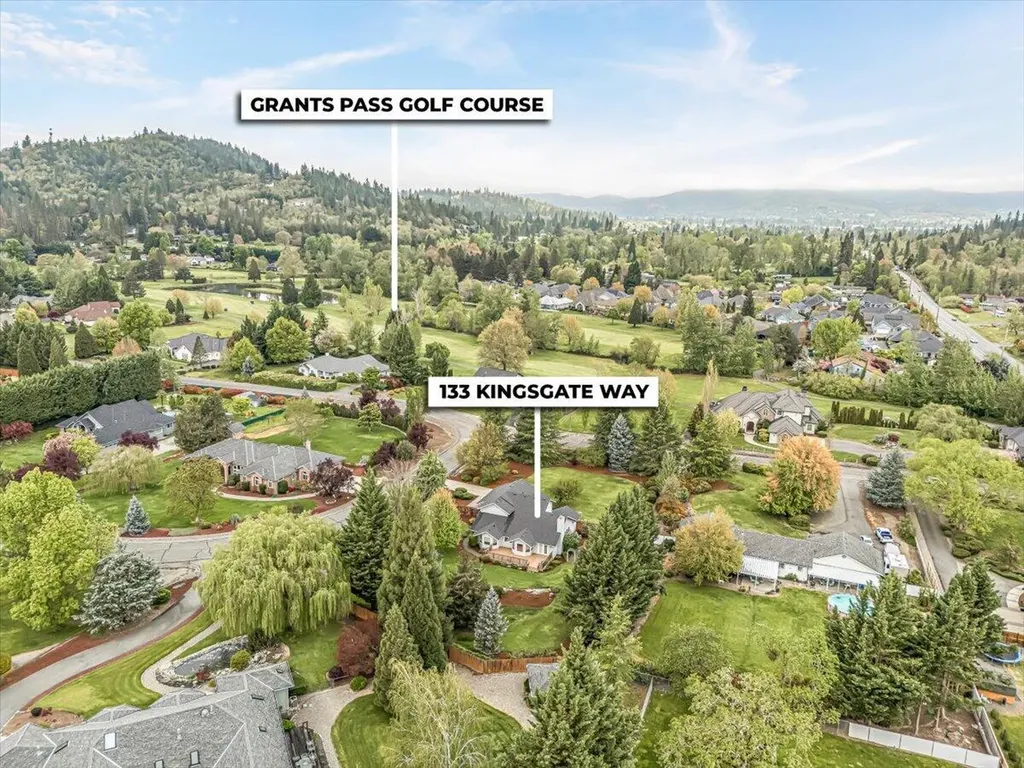 133 Kingsgate Way Grants Pass OR 97527