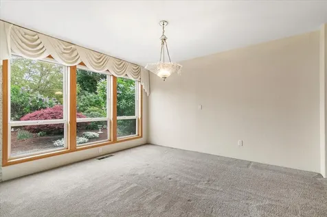 133 Kingsgate Way Grants Pass OR 97527