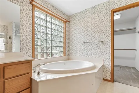 133 Kingsgate Way Grants Pass OR 97527
