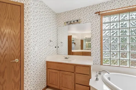 133 Kingsgate Way Grants Pass OR 97527