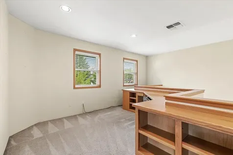 133 Kingsgate Way Grants Pass OR 97527