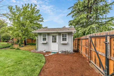 133 Kingsgate Way Grants Pass OR 97527