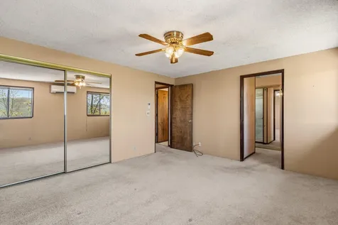1704 NW Sunview Place Grants Pass OR 97526