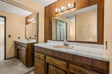 1704 NW Sunview Place Grants Pass OR 97526
