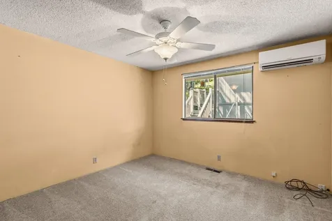 1704 NW Sunview Place Grants Pass OR 97526