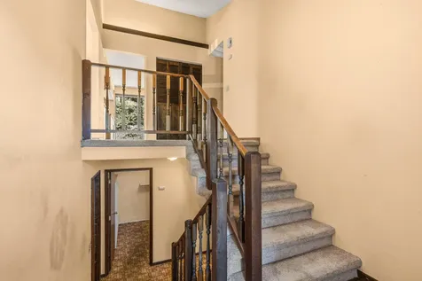 1704 NW Sunview Place Grants Pass OR 97526