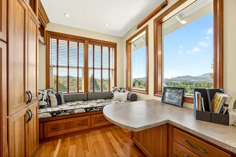 2315 Robertson Crest Grants Pass OR 97527