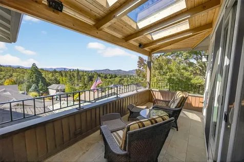 2315 Robertson Crest Grants Pass OR 97527