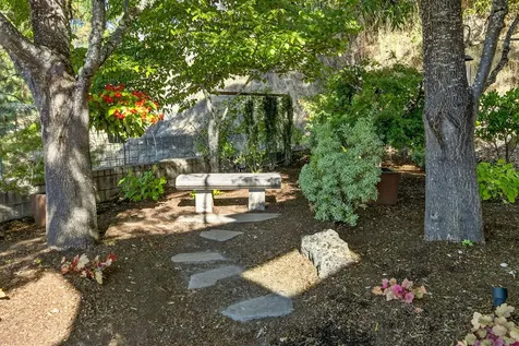 2315 Robertson Crest Grants Pass OR 97527