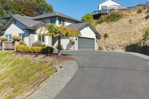 2315 Robertson Crest Grants Pass OR 97527