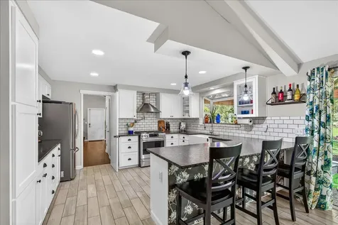 2050 Magnolia Avenue Medford OR 97501