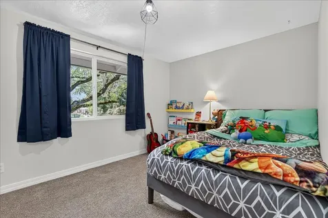 2050 Magnolia Avenue Medford OR 97501