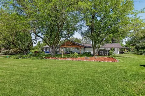 2050 Magnolia Avenue Medford OR 97501