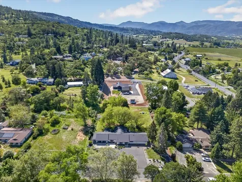 2050 Magnolia Avenue Medford OR 97501
