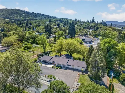 2050 Magnolia Avenue Medford OR 97501