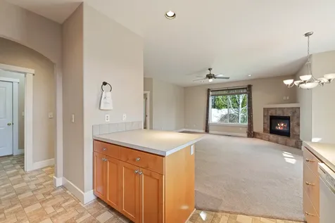 2221 NE Indigo Lane Bend OR 97701
