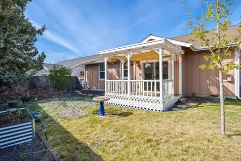 2221 NE Indigo Lane Bend OR 97701