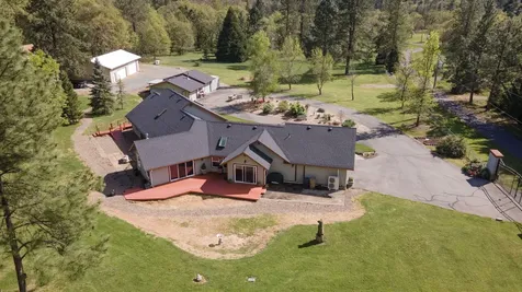 201 Hoffman Way Grants Pass OR 97526