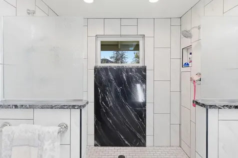 201 Hoffman Way Grants Pass OR 97526