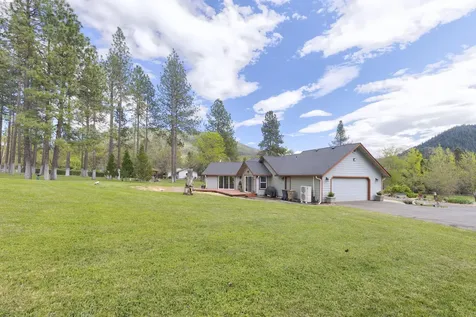 201 Hoffman Way Grants Pass OR 97526