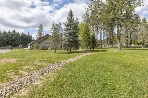 201 Hoffman Way Grants Pass OR 97526