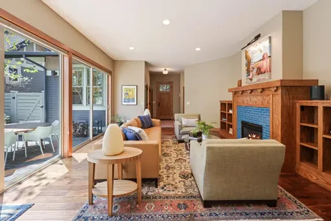 2322 NW High Lakes Loop Bend OR 97703