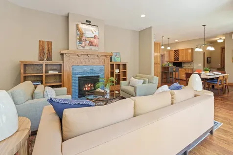 2322 NW High Lakes Loop Bend OR 97703