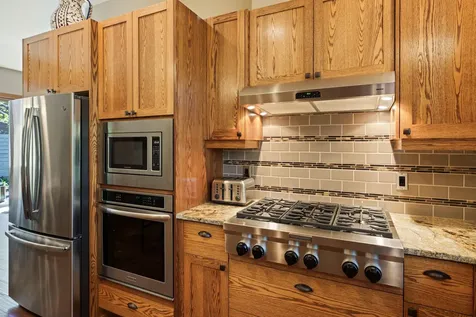 2322 NW High Lakes Loop Bend OR 97703