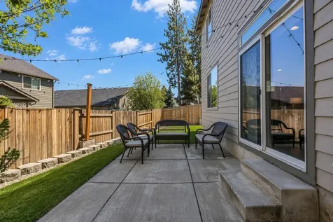 746 N Roundhouse Court Sisters OR 97759
