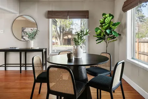 521 NW Georgia Avenue Bend OR 97703