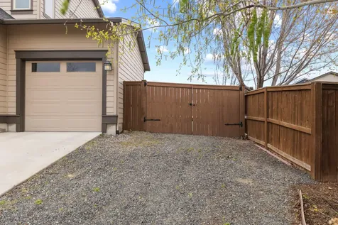 3621 Birddog Drive Klamath Falls OR 97603
