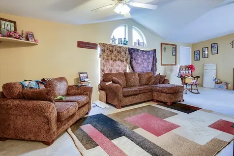 222 SE Steele Street Madras OR 97741