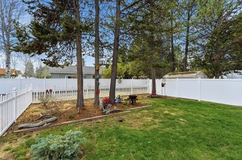 16693 Wyatt Drive La Pine OR 97739