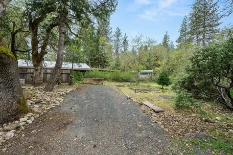 6301 Rockydale Road Cave Junction OR 97523