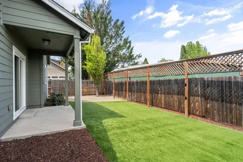 1350 Swayze Lane Medford OR 97501