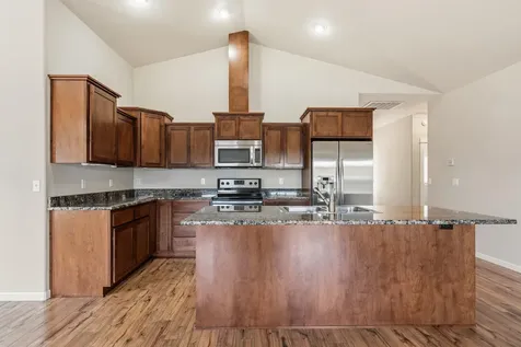 1350 Swayze Lane Medford OR 97501