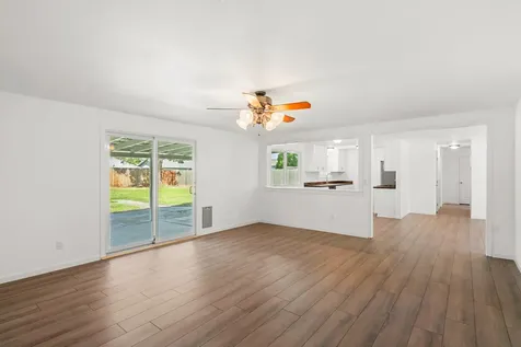 2711 Elliott Avenue Medford OR 97501