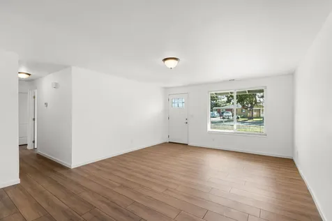 2711 Elliott Avenue Medford OR 97501