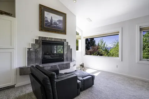 65 High Oak Drive Medford OR 97504