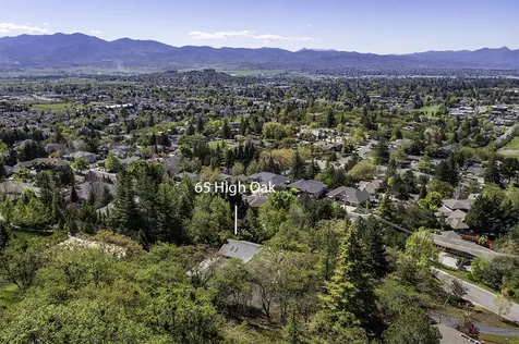 65 High Oak Drive Medford OR 97504