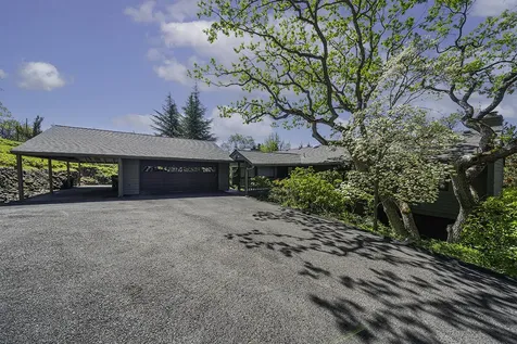 65 High Oak Drive Medford OR 97504