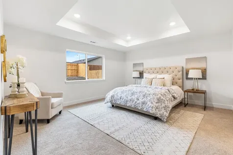 406 NW Monte Vista Avenue Madras OR 97741