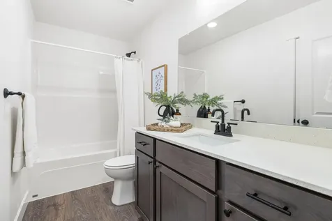 406 NW Monte Vista Avenue Madras OR 97741