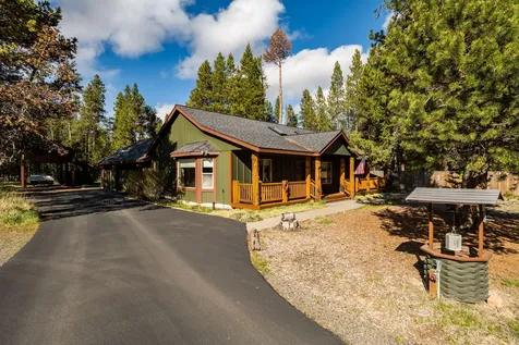17048 Norwalk Road Bend OR 97707